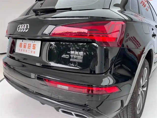 Audi Q5L — Фото автомобиля 7