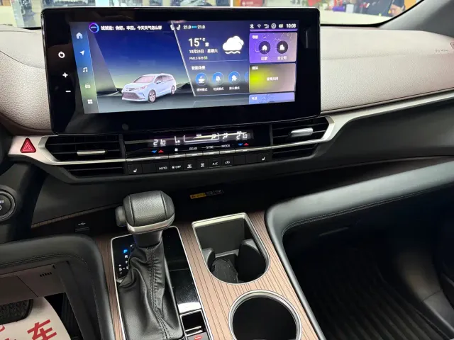 Toyota Granvia — Фото автомобиля 8