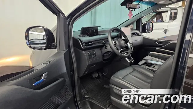 Hyundai Staria — Фото автомобиля 15
