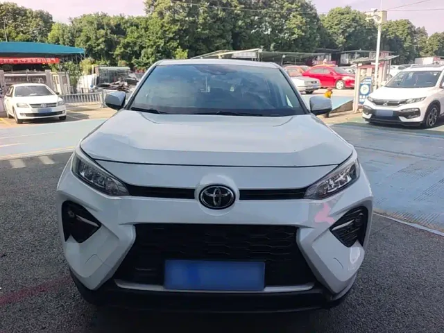 Toyota Wildlander — Фото автомобиля 2