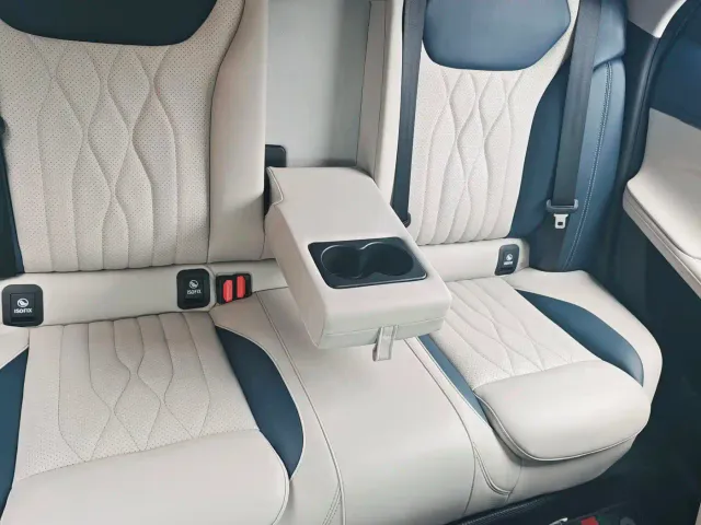 Chery Arrizo 8 — Фото автомобиля 14