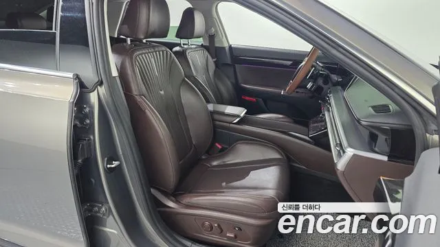 Hyundai Grandeur GN7 — Фото автомобиля 17
