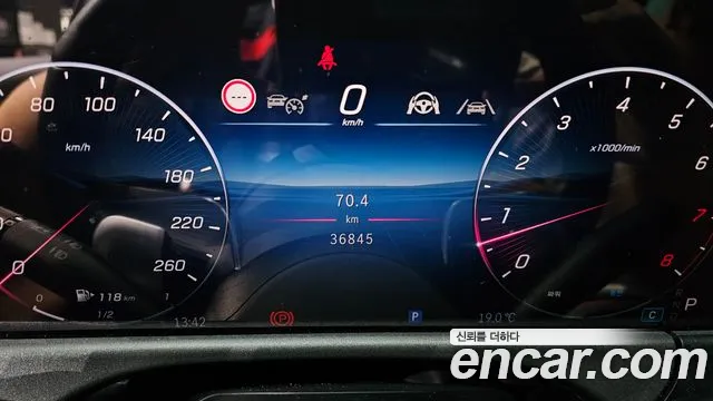 Mercedes-Benz E-Class W214 — Фото автомобиля 8