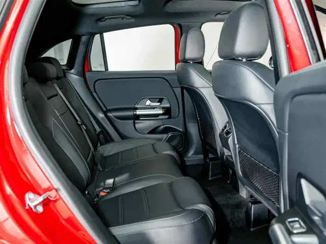 Mercedes-Benz Mercedes-Benz GLA 2022 Facelift GLA 200 — Фото автомобиля 20