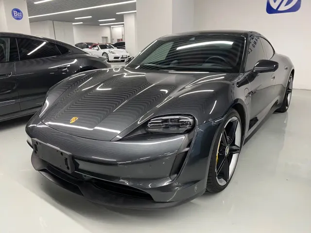 Фотография автомобиля — Porsche Taycan