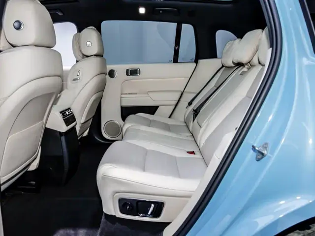 Li Auto L7 — Фото автомобиля 10