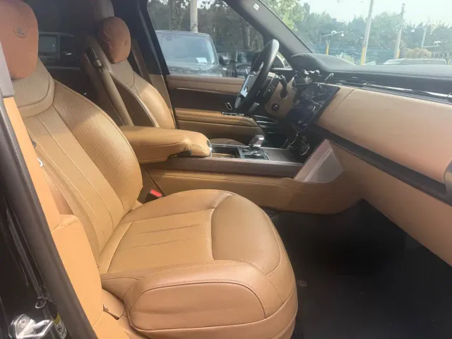 Land Rover Range Rover — Фото автомобиля 11