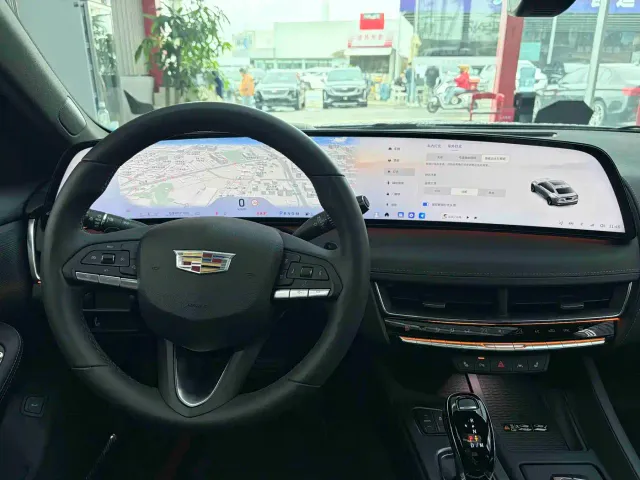 Cadillac CT5 — Фото автомобиля 9