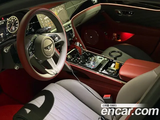 Bentley Flying Spur Generation 3 — Фото автомобиля 9