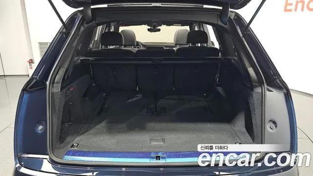 Audi Q7 — Фото автомобиля 13