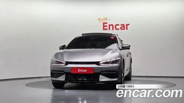 Kia EV6 — Фото автомобиля 3