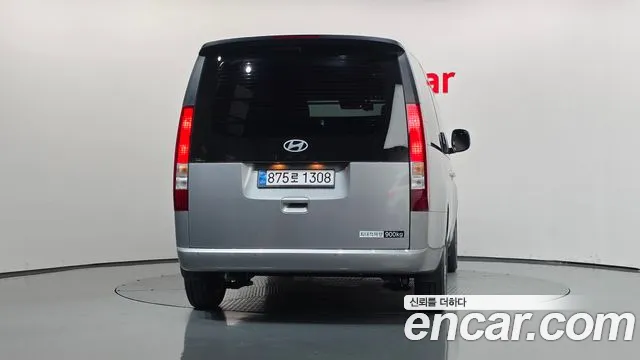 Hyundai Staria Staria — Фото автомобиля 4