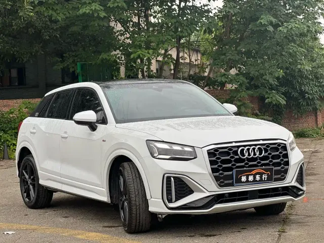 Audi Q2L — Фото автомобиля 3