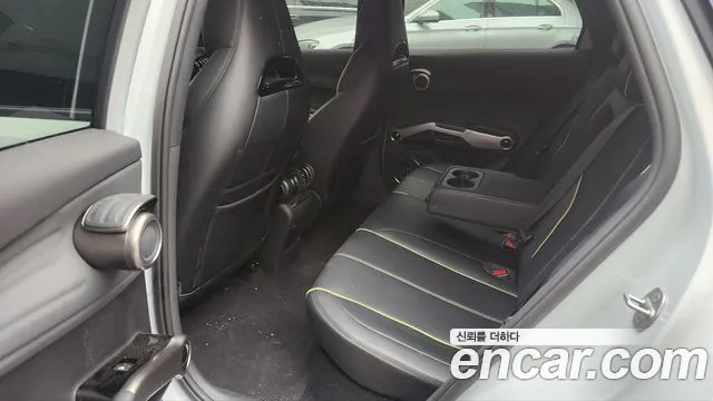 BYD Atto 3 — Фото автомобиля 11
