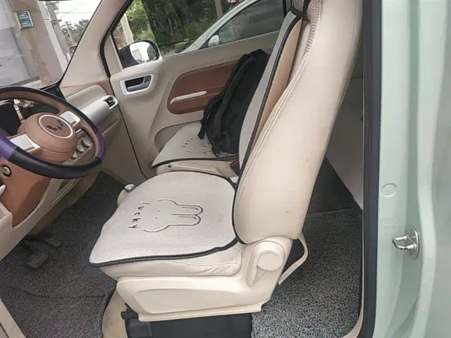 Wuling Hongguang Mini EV — Фото автомобиля 16