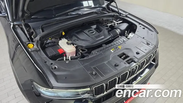 Jeep Cherokee Grand Cherokee(WL) L 3.6 Overland — Фото автомобиля 6
