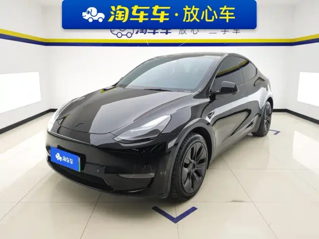 Фотография автомобиля — Tesla Model Y