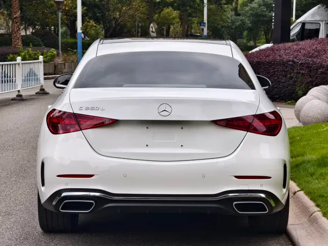 Mercedes-Benz C-Class — Фото автомобиля 6