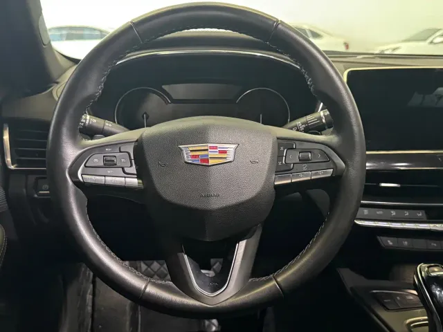 Cadillac CT5 — Фото автомобиля 10