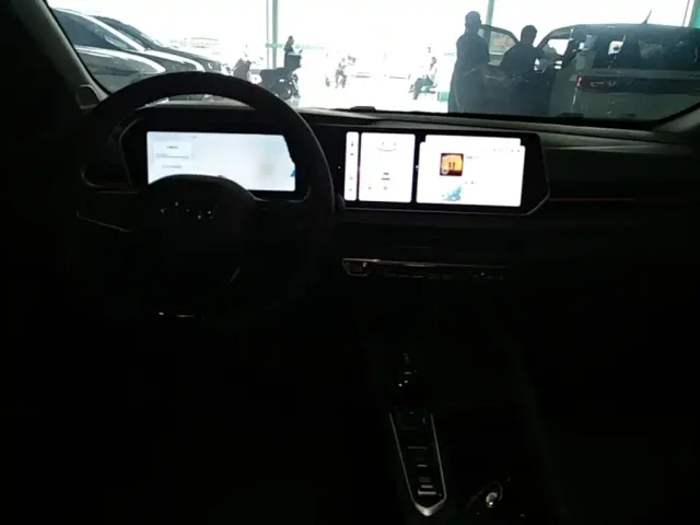 Geely Binrui — Фото автомобиля 9