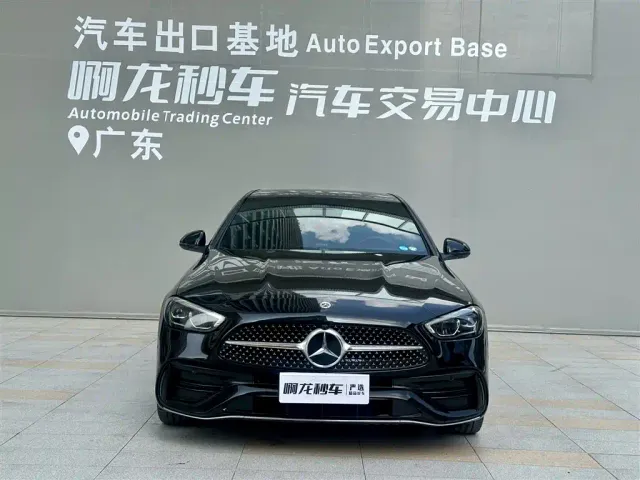 Mercedes-Benz C-Class — Фото автомобиля 2