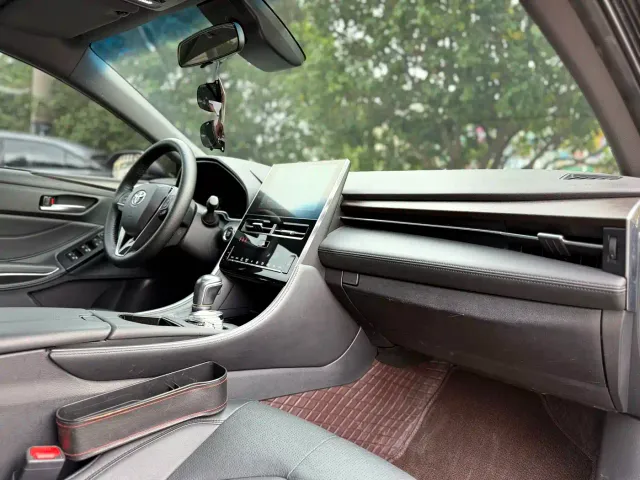 Toyota Avalon — Фото автомобиля 22