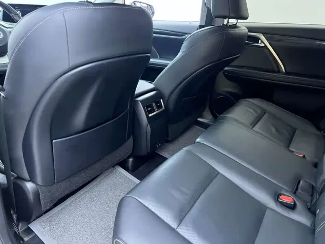Lexus RX — Фото автомобиля 20
