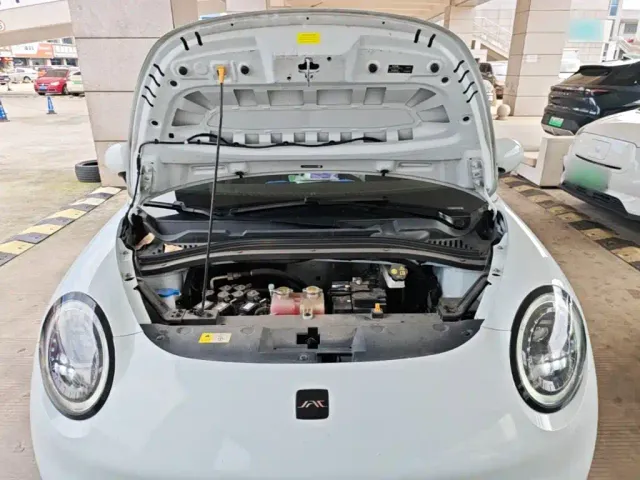 JAC Yiwei 3 — Фото автомобиля 19