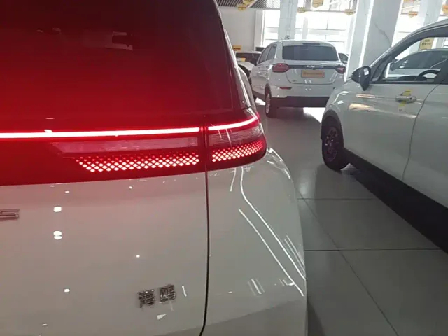 BYD Seagull — Фото автомобиля 23