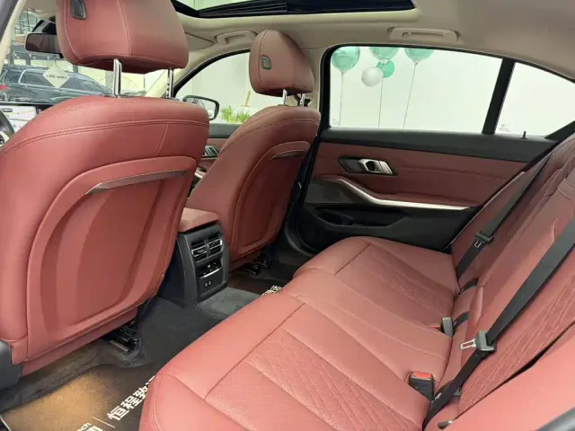 BMW 3 Series — Фото автомобиля 26