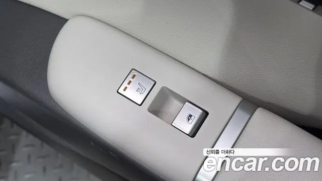 Hyundai Grandeur GN7 — Фото автомобиля 30
