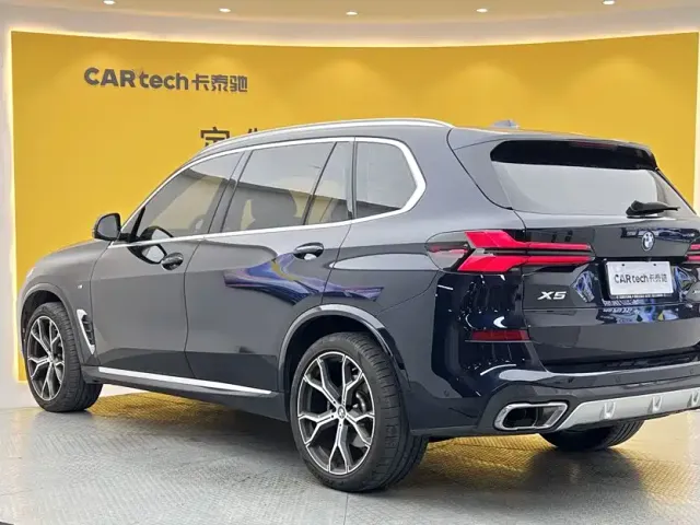 BMW X5 — Фото автомобиля 6
