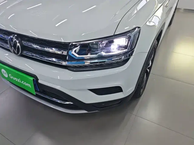Volkswagen Tharu — Фото автомобиля 23