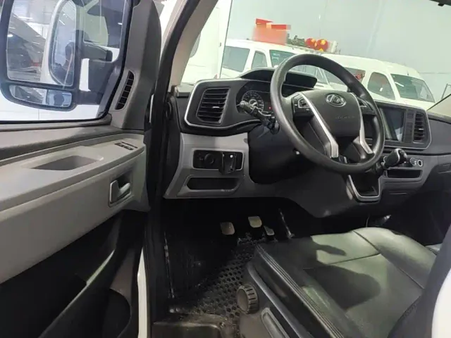 Maxus Xintu V80 — Фото автомобиля 15