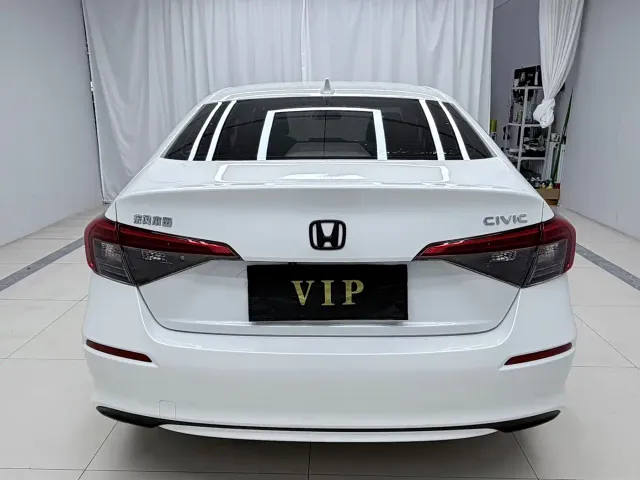 Honda Civic — Фото автомобиля 5