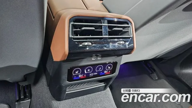 BMW i5 G60 — Фото автомобиля 17