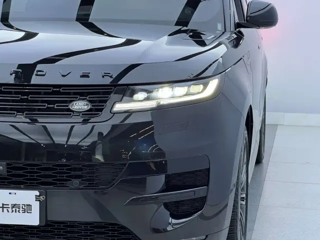 Land Rover Range Rover Sport — Фото автомобиля 2