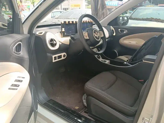 Wuling Bingo — Фото автомобиля 15
