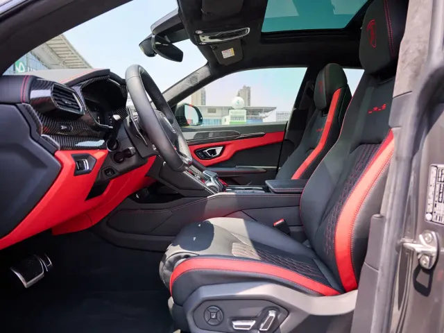 Lamborghini Urus — Фото автомобиля 23