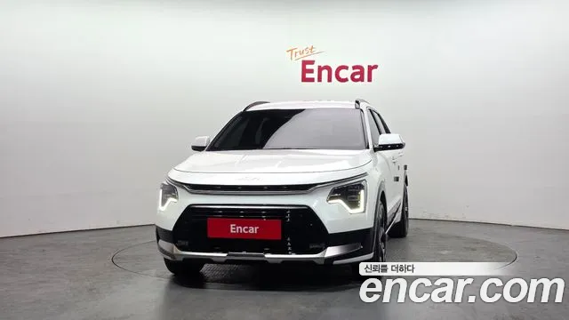 Kia Niro The All New Niro Signature — Фото автомобиля 3