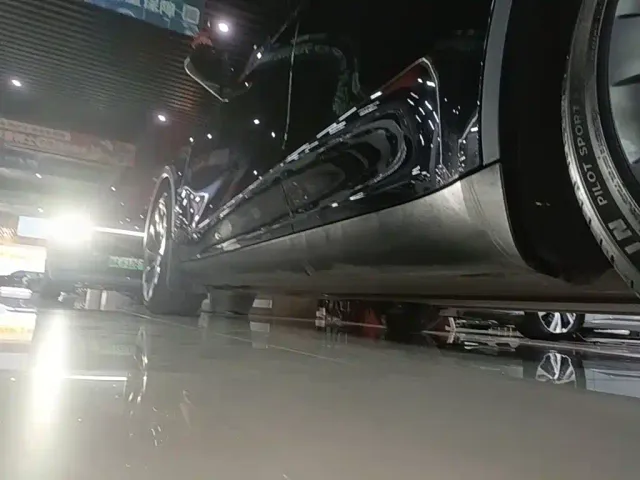 Tesla Model Y — Фото автомобиля 21