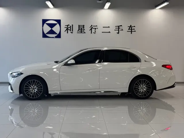 Mercedes-Benz C-Class — Фото автомобиля 2