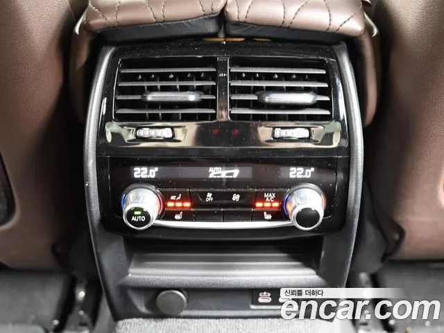 BMW 5 Series G30 — Фото автомобиля 16