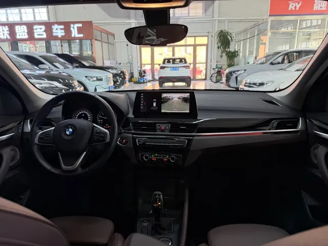 BMW X1 — Фото автомобиля 16
