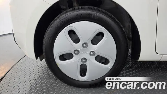 Kia RAY Новый Kia Ray Фургон — Фото автомобиля 4