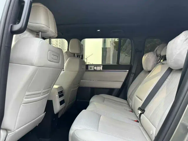 BYD FangChengBao Titanium 7 — Фото автомобиля 8