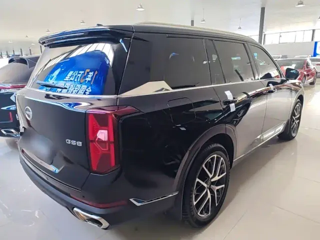 GAC Trumpchi GS8 — Фото автомобиля 6