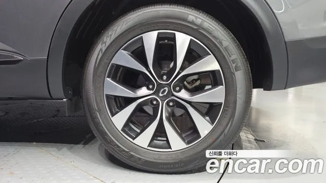 Renault Korea XM3 — Фото автомобиля 6