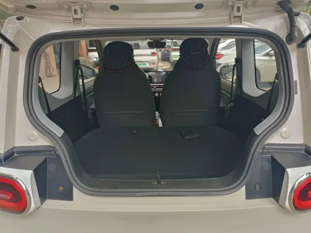 Wuling Hongguang Mini EV — Фото автомобиля 11