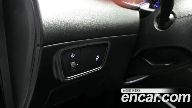 Hyundai Tucson Tucson (NX4) Дизель 2.0 2WD — Фото автомобиля 15